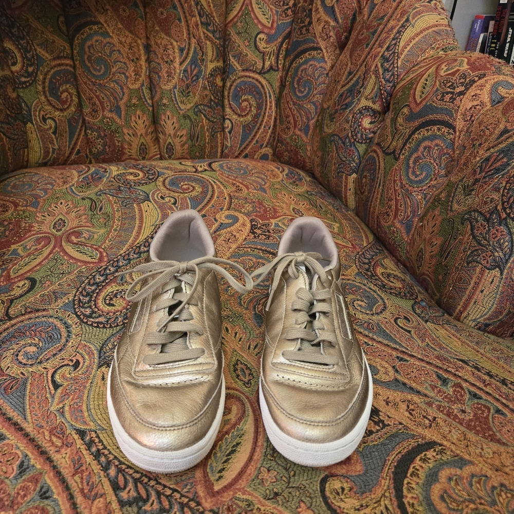 Rerbok Gold Sneakers with White Soles
